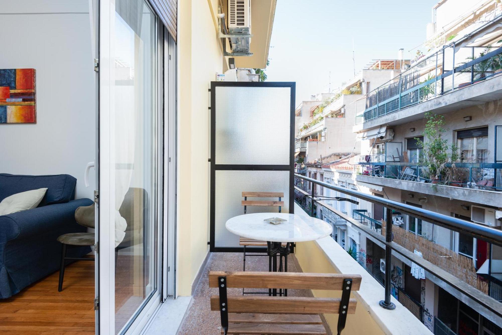 Zen Love, Exarchia Atenas Exterior foto